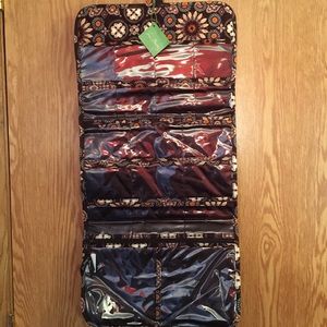 Vera Bradley hanging make up organizer NWT